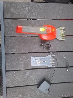 Kosačka a nožnice - 8