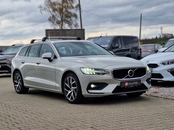 Volvo V60 D4 Momentum AWD A/T - 8