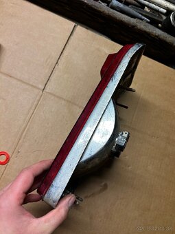 Zadné svetlá Fiat 125p - 8