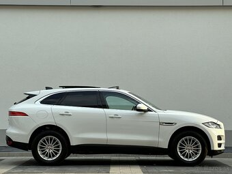 Jaguar F-Pace 2.0D I4 180k Prestige 76TKM PANORAMA KAMERA - 8