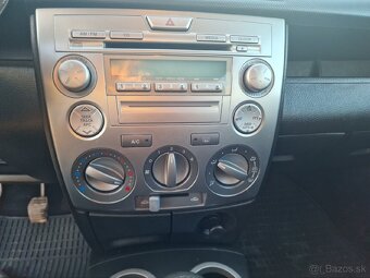 Predám/vymením Mazda 2 1.2i comfort 55kw 2006 - 8