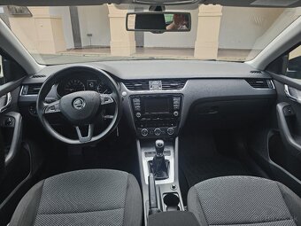 Škoda Octavia Combi 1.6 TDI M5 Elegance Navi Ťažné Orig. KM - 8