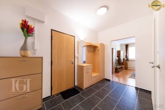 PRENAJOM | 3 izbový byt + Loggia, zariadeny + internet - 8