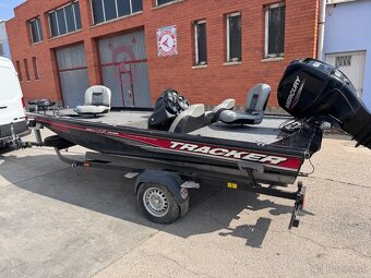 Loď Tracker 175 Bass Boat - 8