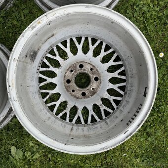 BMW E30 STYLING 5 R15 - 8