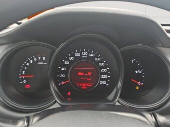 Kia Ceed 1.4  73KW R.V 2014 117 817 KM - 8