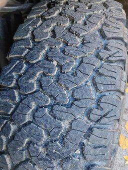 BFGoodrich All Terrain T/A KO2 285/75 R16 - 8
