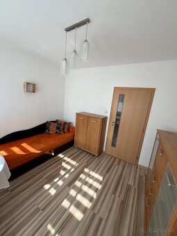 Prenájom 3 izbový byt s balkónom - 8