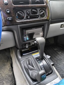 Mitsubishi Pajero Sport - 8