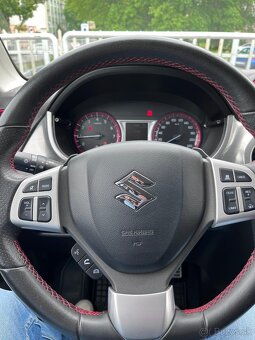 Suzuki Vitara 1.4, 101000km, 4x4, 2018, automat. prevodovka - 8