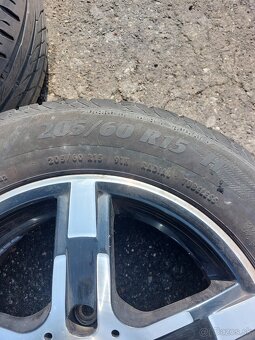 ELEKTRÓNY PNEUMATIKY VW R15 5X112 6JX15 ET47 - 8