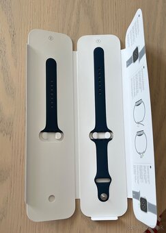 Apple Watch Series 7 45mm blue aluminum - 8