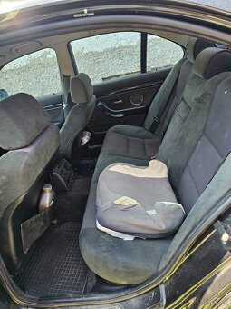 E39 523i - 8