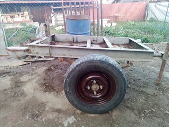 Vlek, vlečka, podvozok - 8