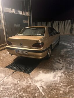 Peugeot 406 - 8