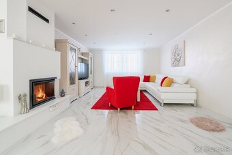 Luxusný 7-izbový dom po rekonštrukcii – Veľký Meder - 8