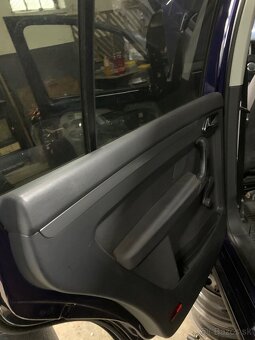 Náhradné diely z vw touran - 8