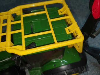 Bruder John Deere - 8