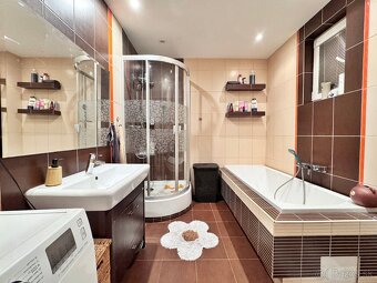 4 izbový byt s výhľadom, garážou a záhradou, Podhradová - 8