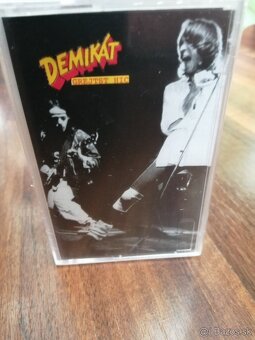 Rock,Metalové kazety - 8