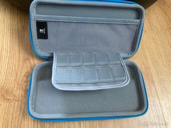 Nintendo Switch Lite - 8