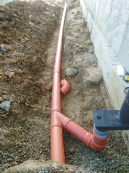 Kanalizačné, dažďové, vodovodné a el. prípojky, drenáže - 8