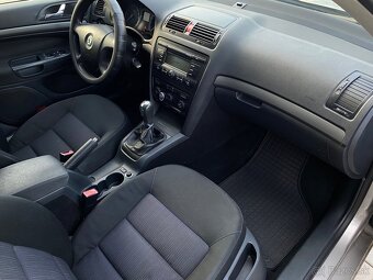 ŠKODA OCTAVIA COMBI 1.9 TDI 77KW ELEGANCE - 8