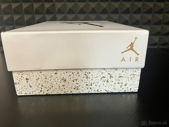 Jordan 4 metalic gold - 8