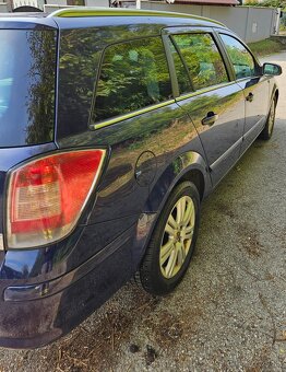 Opel astra H - 8