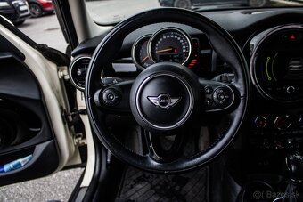 Mini Cooper 1.5D 85kW, 5d, AT/8 - 8