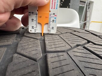 Zimné pneumatiky CONTINENTAL 275/35 R21 - 8