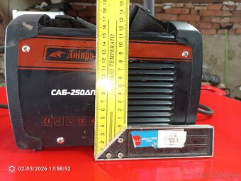 Invertorová zváračka Dnipro M SAB-250DPK - 8