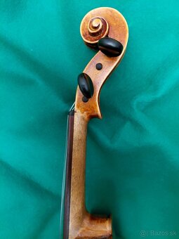 STARE HUSLE. 4/4 - 8