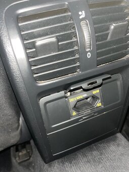 predám VW Passat B6 Variant 2.0 TDI - 8