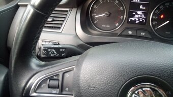 Škoda Rapid 1,2 TSI 63kw r.2013 - 8