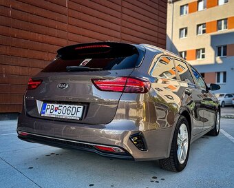 KIA Ceed SW 1.4 T-GDi GOLD 69.000km - 8