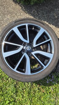 Komplety 5x114.3 R19 NISSAN - 8