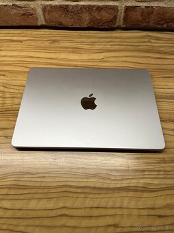Macbook Air - 8
