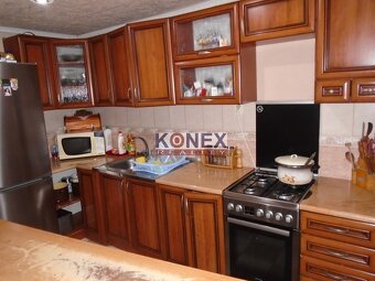 NOVINKA - Poschodový rodinný dom v obci DRAHŇOV - 8