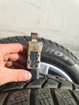 5X112 R17 + ZIMNE PNEU PIRELLI 215/55 R17 - 8