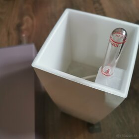 Kvetináč Lechuza Mini Cubi so samozavlažovacím setom
- 8