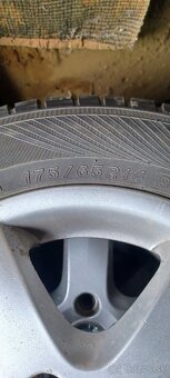 Zimné pneumatiky 175 / 65 R 14, YOKOHAMA - 8