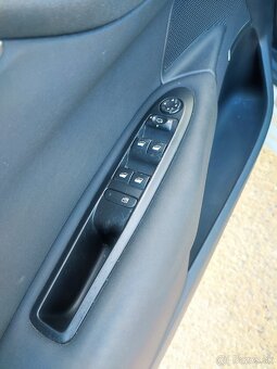 Citroen C4 1.6 eHDI 2014 - 8