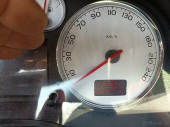 Predám Peugeot 307 SW diesel 1.6 - 8
