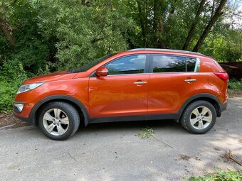 KIA Sportage Platinum ORANGE-BLACK INTERIÉR - 8