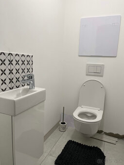 Prenájom moderného 2 izbového bytu v centre Prešova - 8