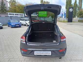 HYUNDAI i30 Fastback 1.0 T-GDi 88 kW A/T - 8