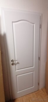 Interiérové dvere + zárubňa 70 P - 8