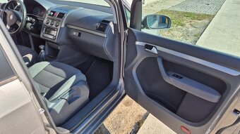 VW TOURAN 2.0 TDI 103kW - 8