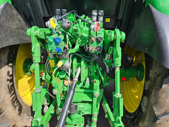 John Deere 6095 RC - 8